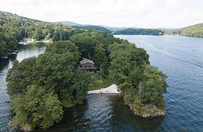 Deer Run Shores on candlewood lake